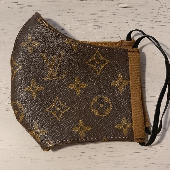 FaceMask Repurposed from Authentic Designer Fabric - Picture 5 of 6